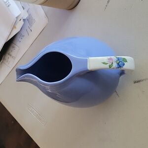 HALL'S creamer 1940's